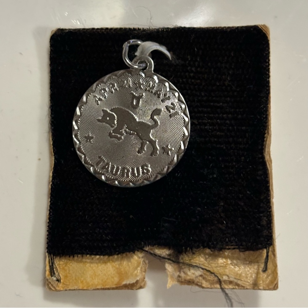Vintage Crea Sterling Silver Charm/Pendant • Taurus Charm • astrology